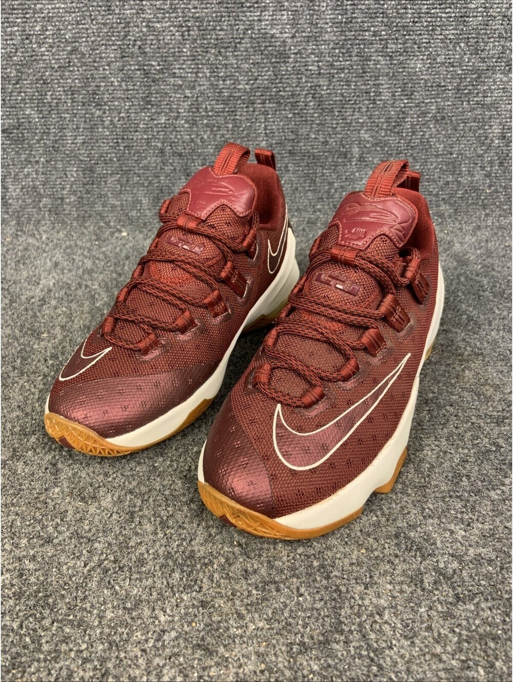 Nike Air Max LeBron 13 XIII Low Cavs Team Red Gum 834347-600 4y Basketball Shoes